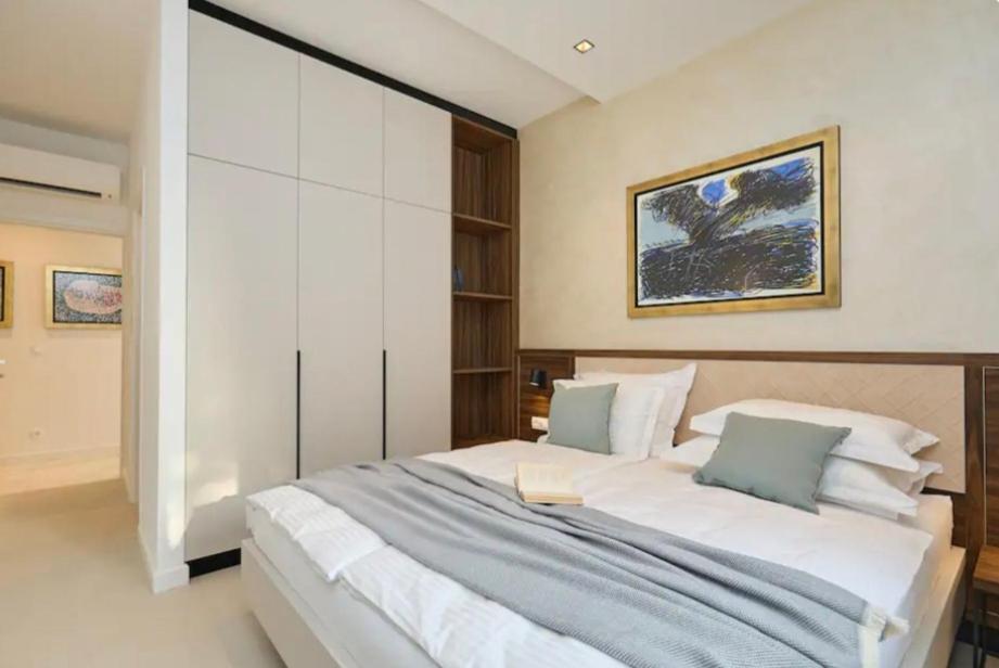 New & Luxury 5* With Breathtaking View- Kiki Lu Apartment Дубровник Екстериор снимка